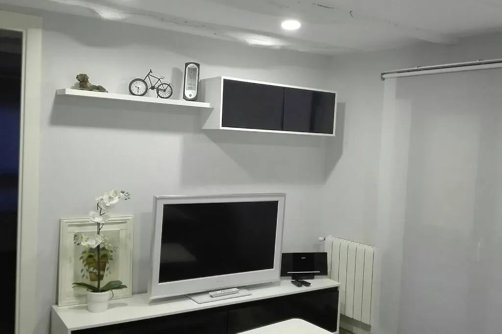 Gazteluko Etxie. Nº Ebi 01182 Apartment Bermeo