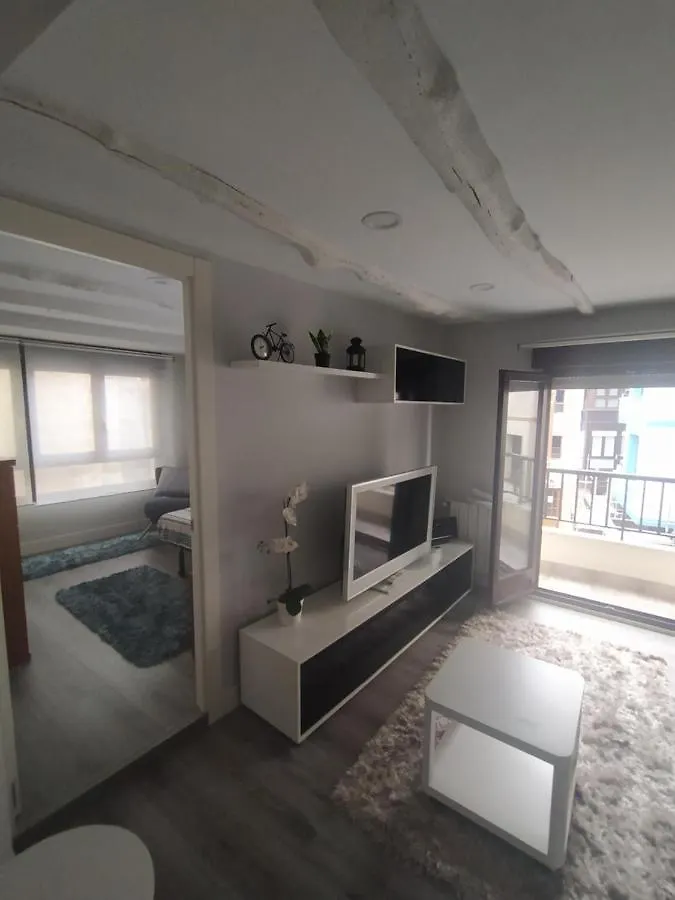 Gazteluko Etxie. Nº Ebi 01182 Apartment Bermeo